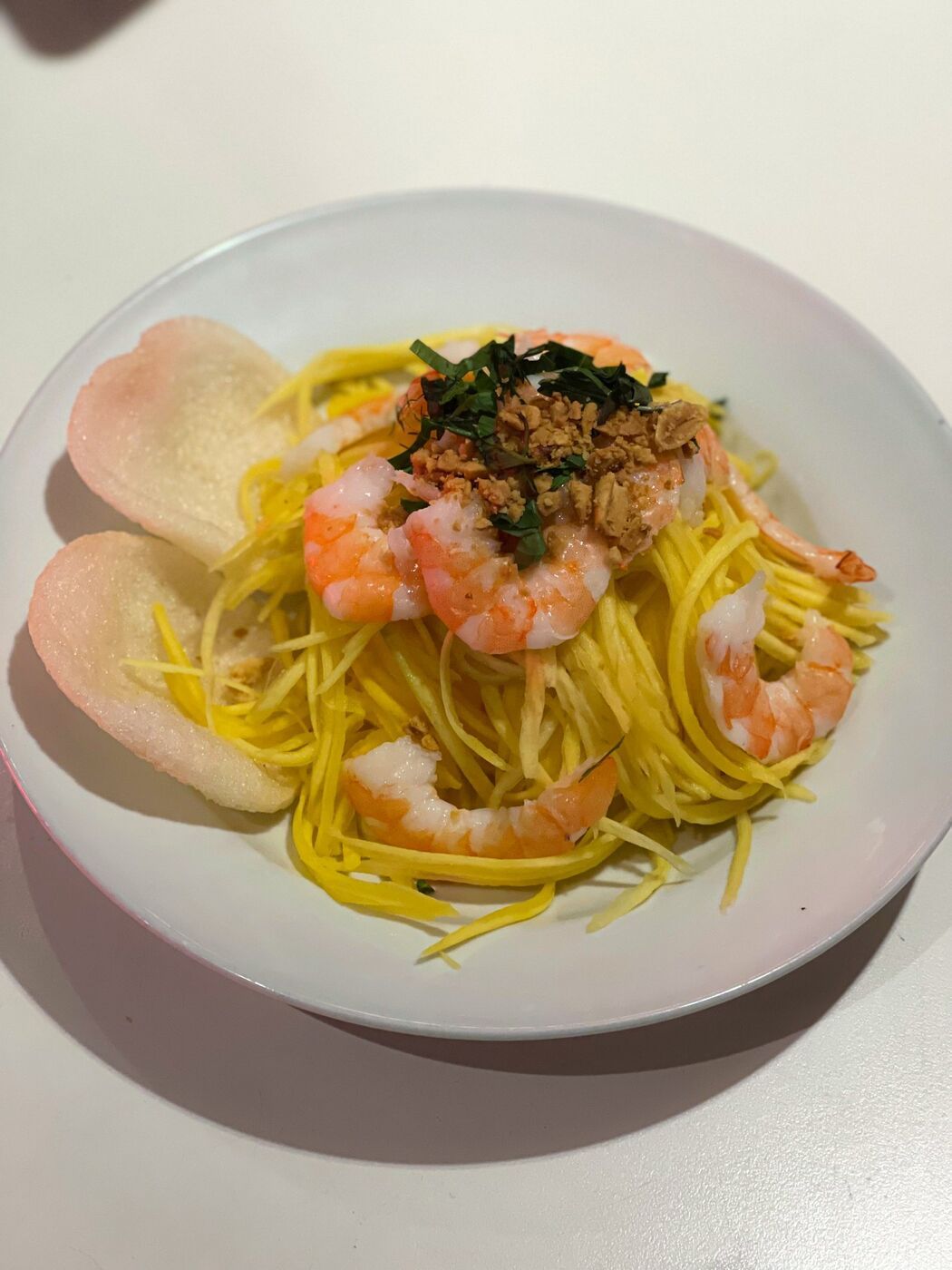 Salade de mangue aux crevettes